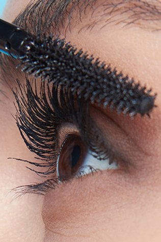 Maybelline mascara de pestañas Sky High WP